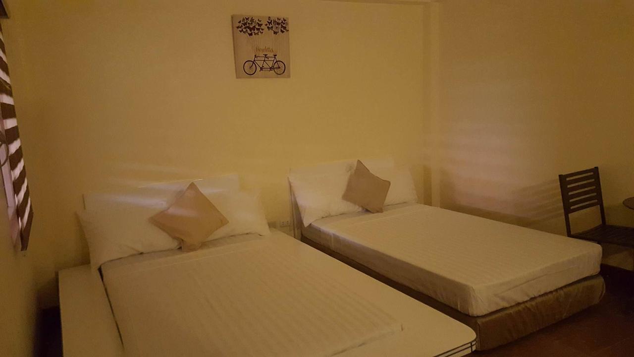 Rai Atrium Suites Santa Ana  Room photo